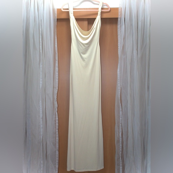 Tiger Mist Morana Dress--Butter - Picture 4 of 7